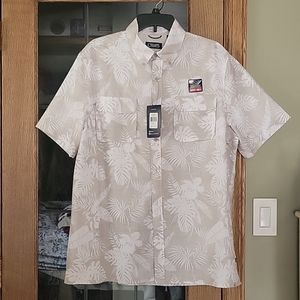 man's button down Chaps shirt size Large